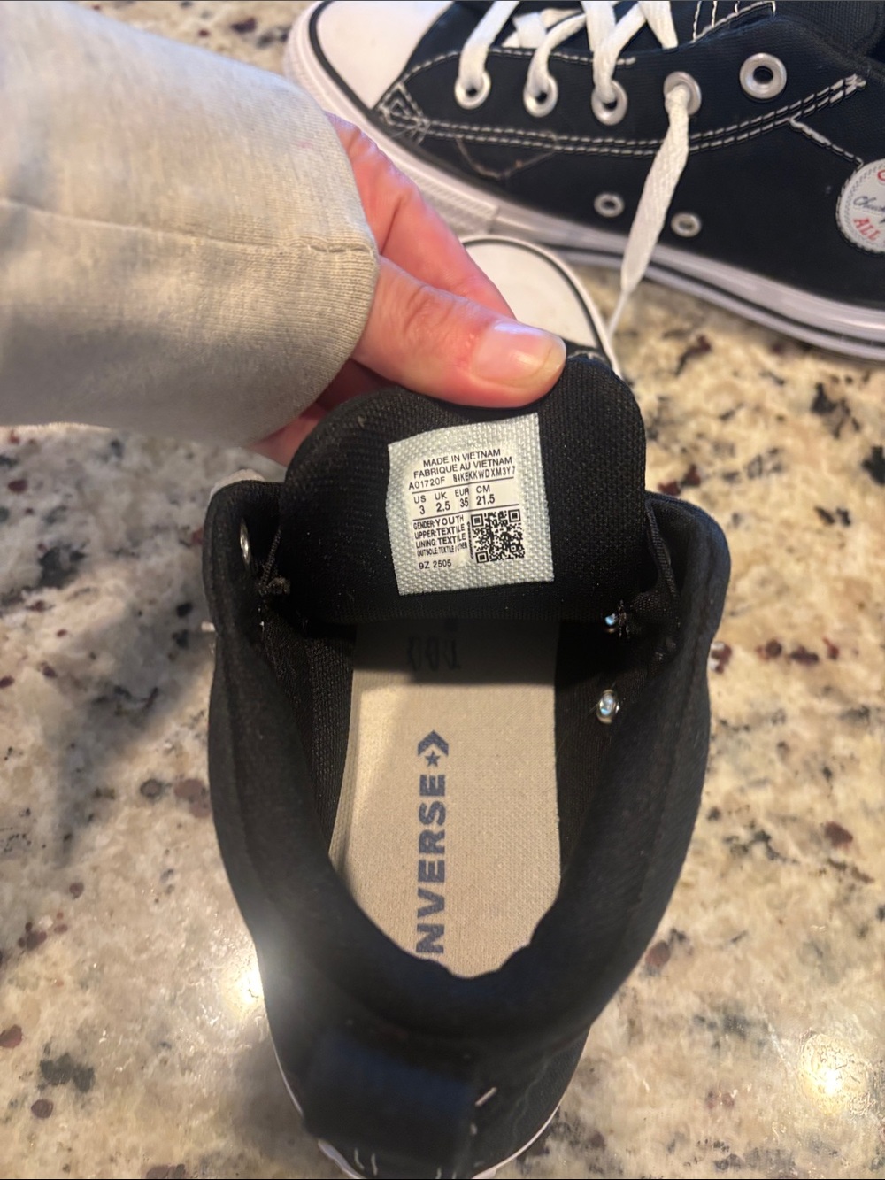 Never Worn Converse Kids Black and White Low-Top Sneakers - Picture 4 of 4